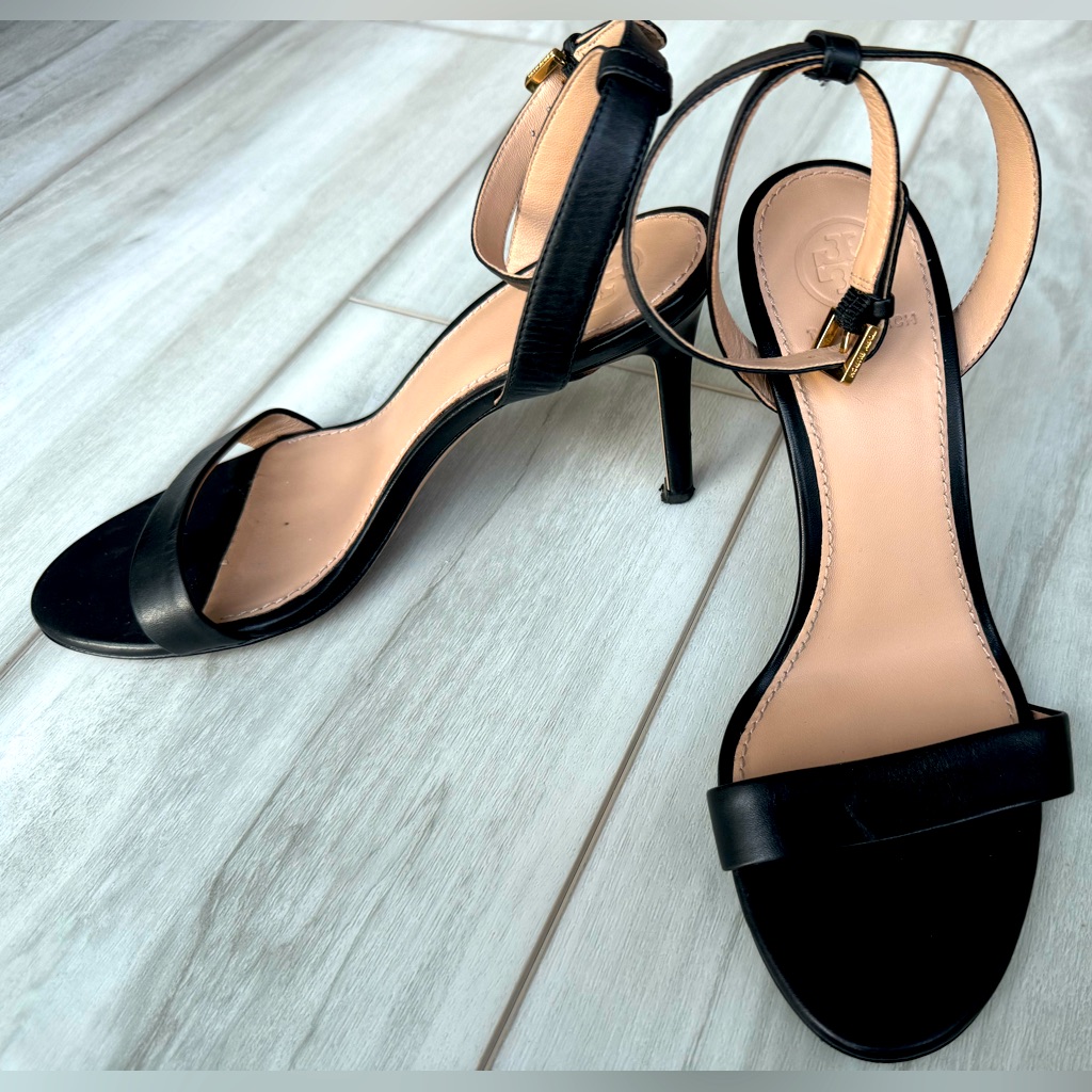 Tory Burch- Classic Black Heels Size 35.5; Originally $328